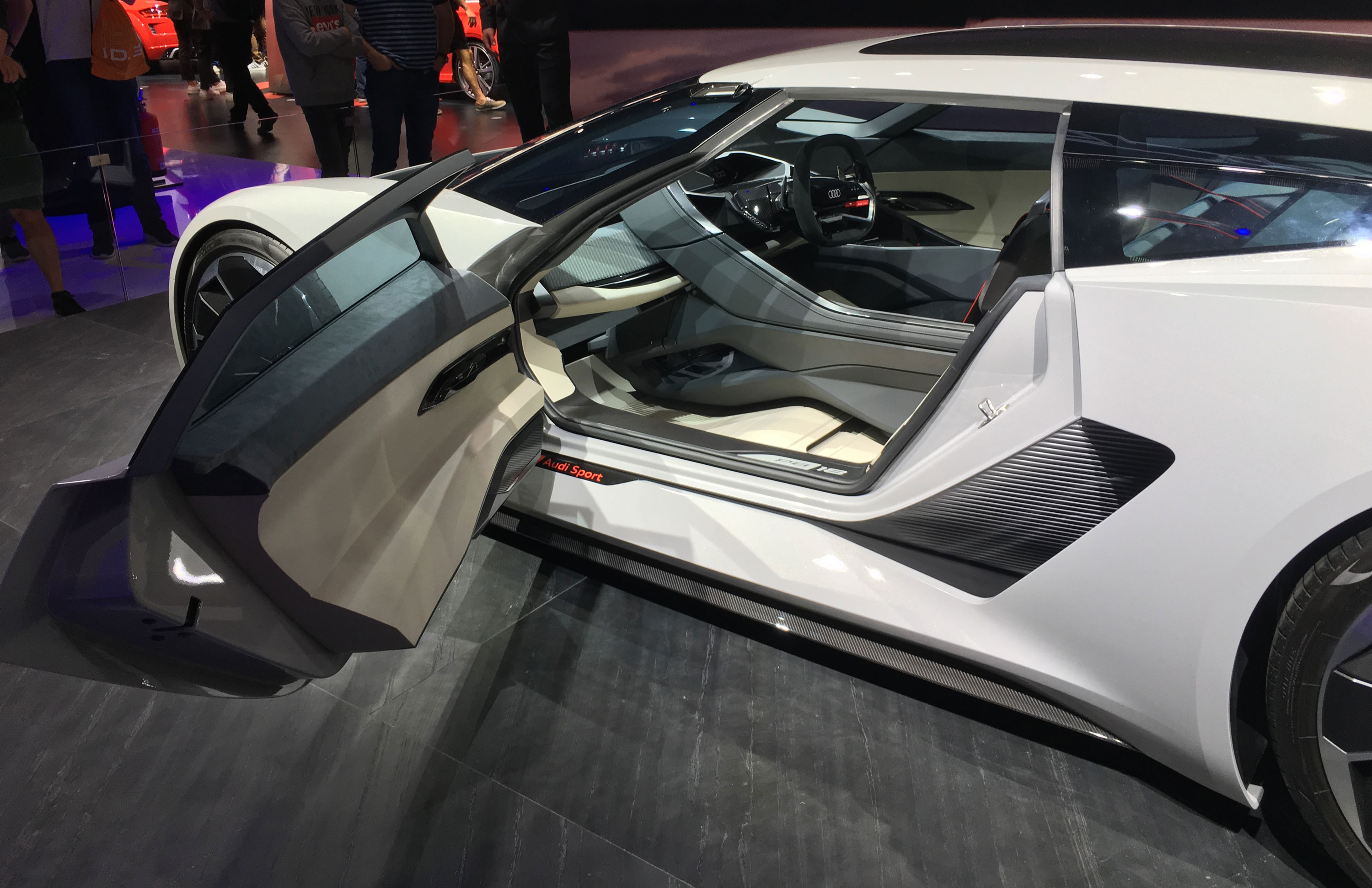 Concept Audi AIRACE 04