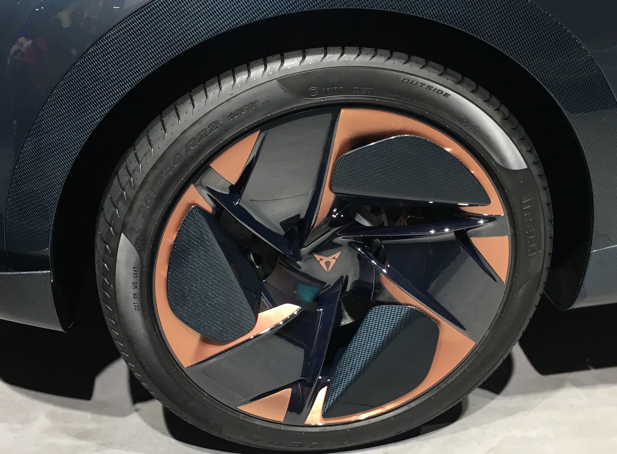 Concept CUPRA Tavascan 07