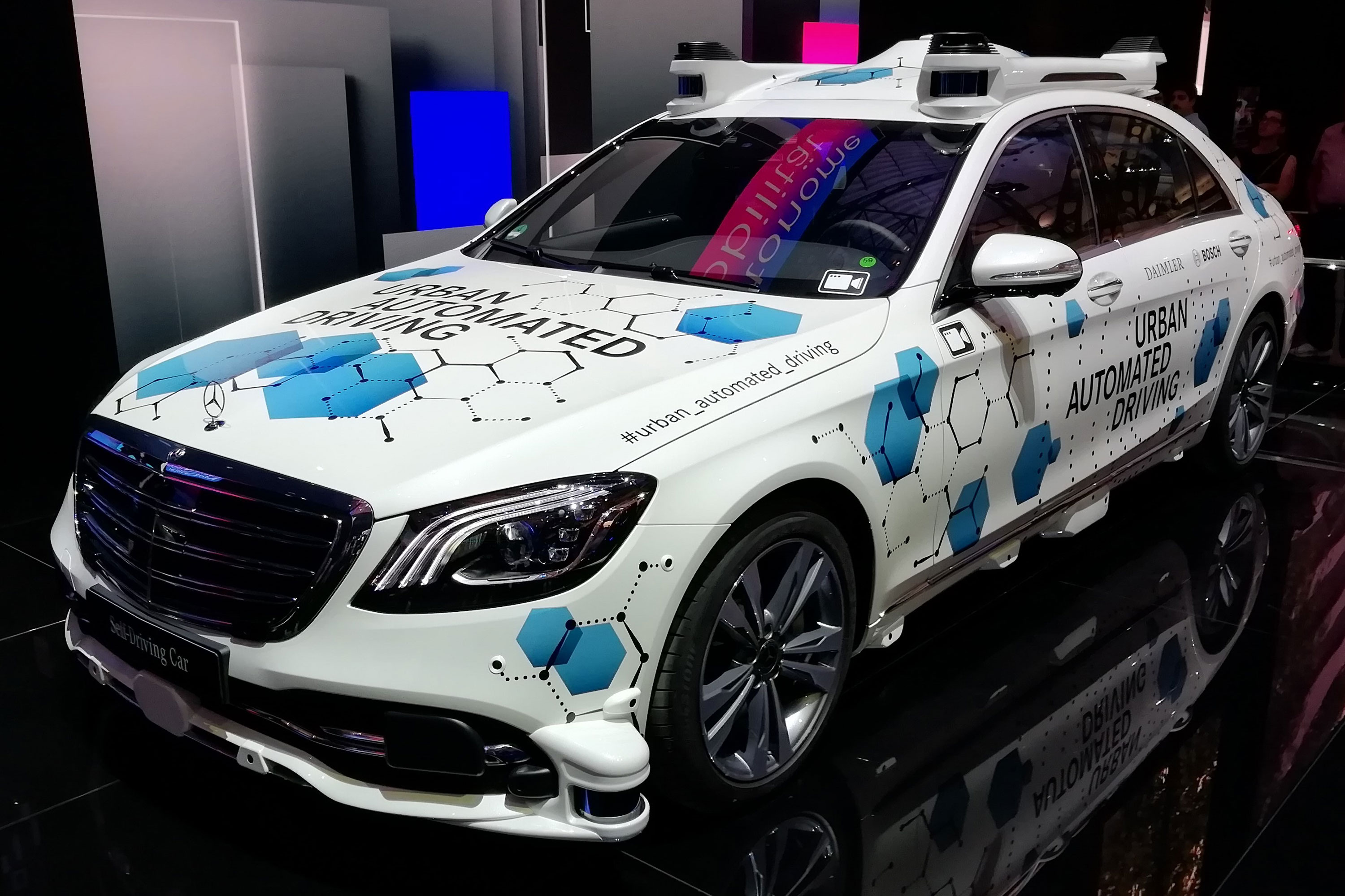 Mercedes Benz Urban Automated Driving 01