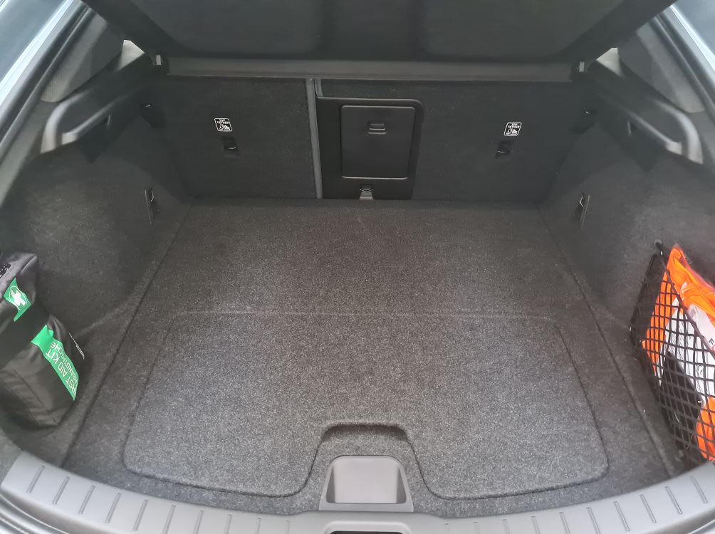 Vergleich Volvo XC40 vs v60 13